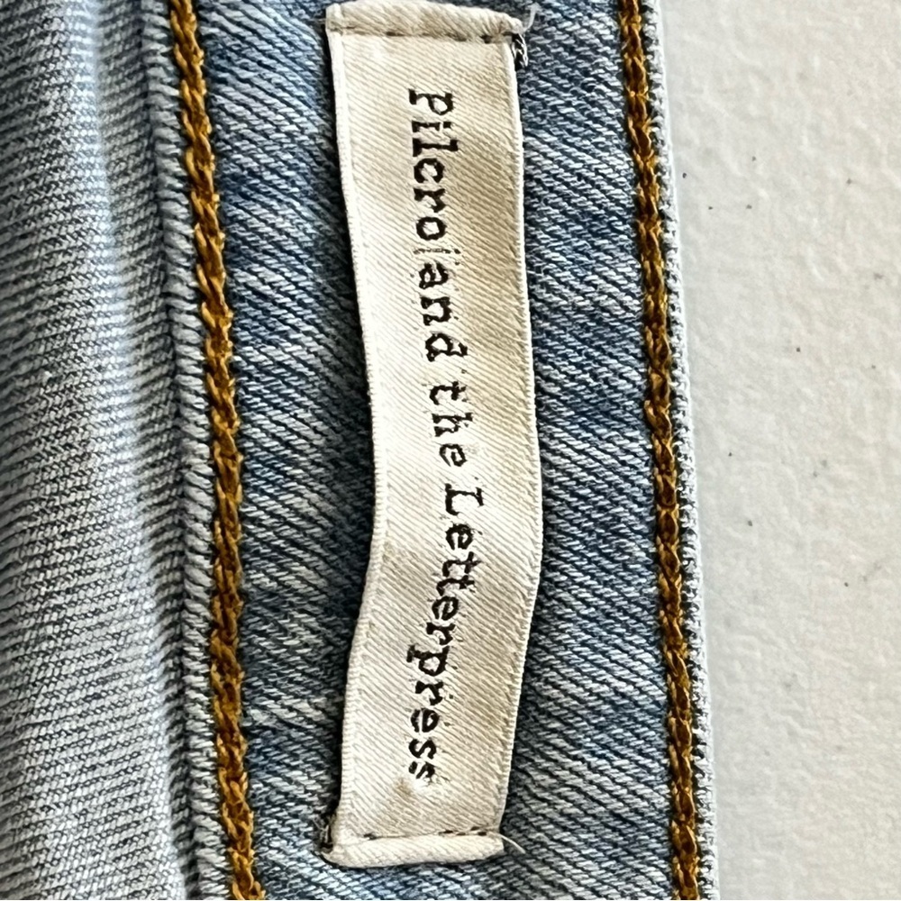 Pilcro and the Letterpress Anthropology Light Blue Floral Embroidered Jeans - Picture 8 of 11